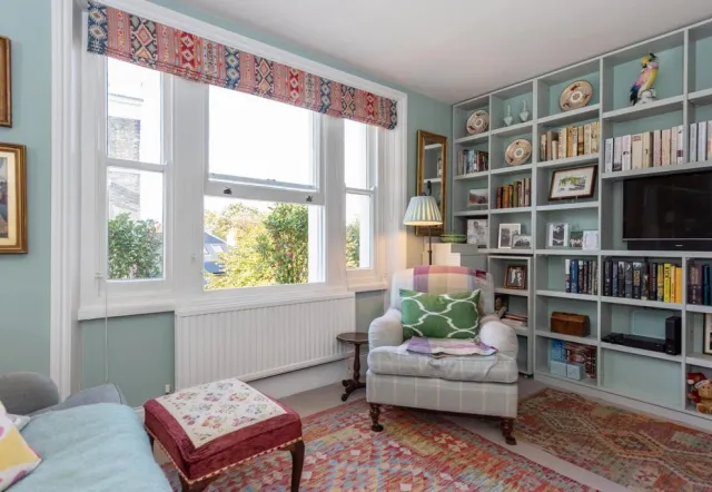 Campden Hill Gardens, holiday apartment in Notting Hill, London