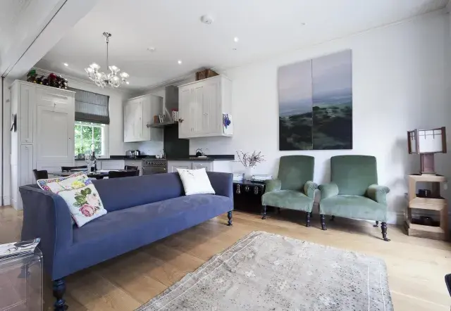 St Anns Road, holiday home in Holland Park, London